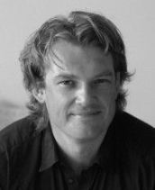 Холлиэн Кит