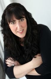 Элькелес Симона